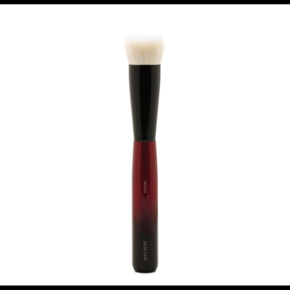 ISO Sonia G Base One Brush Please! - Picture 1 of 1